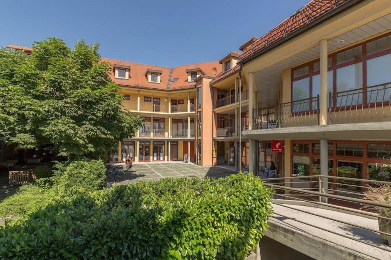 Apartment Center Блед Екстериор снимка